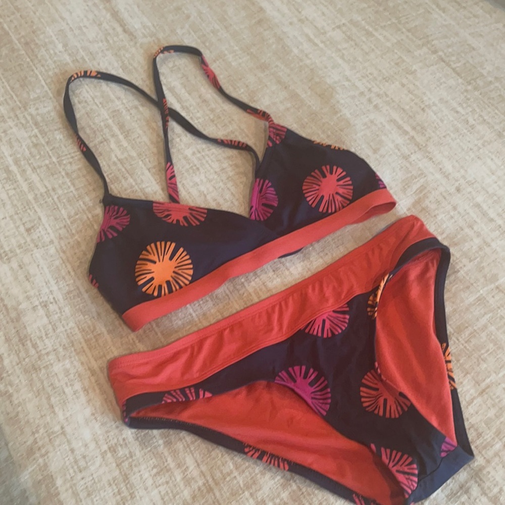 Title Nine bikini - size M